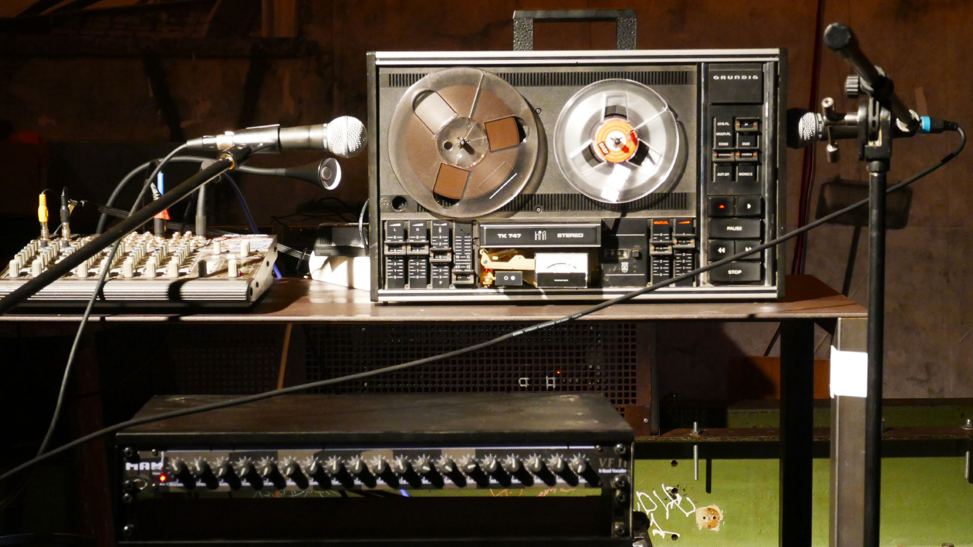 2025-12-22 SND 4 Vinyl hl Quad Motor Driver Tape Echo Vocoder Mix (abspielen Tape 30)